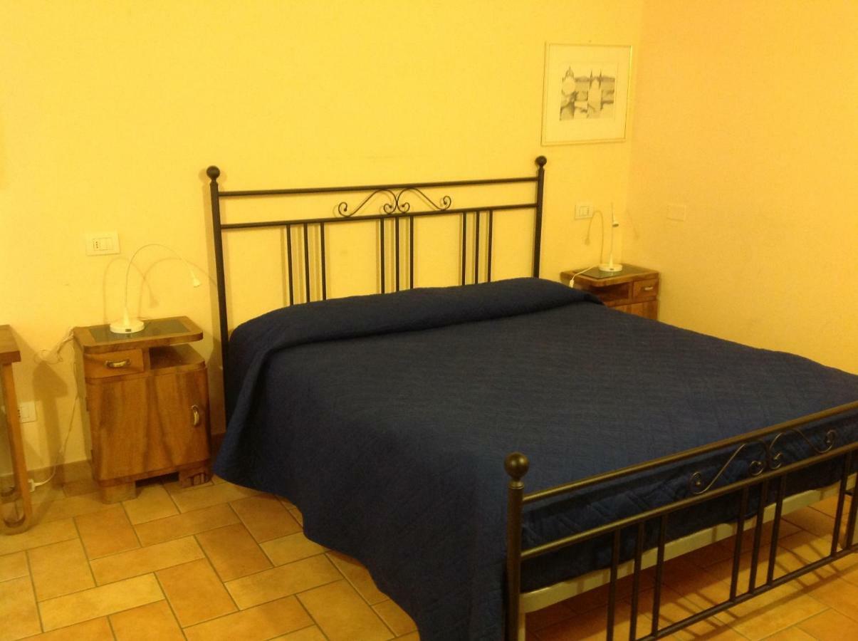 San Francesco Bedrooms Urbino Eksteriør billede